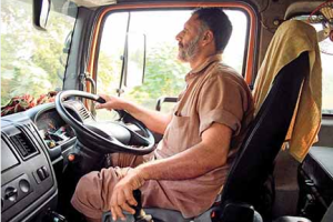 Commercial Vehicle Driver job Vacancy 2023. 8th pass Commercial Vehicle Driver Sarkari Naukari 2023-2024